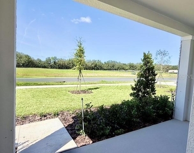219 Skyfield Court - Photo Thumbnail 3