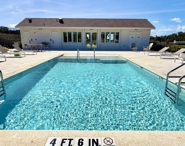 219 Skyfield Court - Photo Thumbnail 38