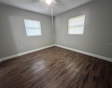 509 Varsity Street - Photo Thumbnail 4