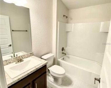 4494 Nw 2nd Ave - Photo Thumbnail 2