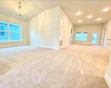 4494 Nw 2nd Ave - Photo Thumbnail 7