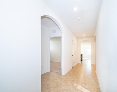 1391 Fox Squirrel Drive - Photo Thumbnail 3