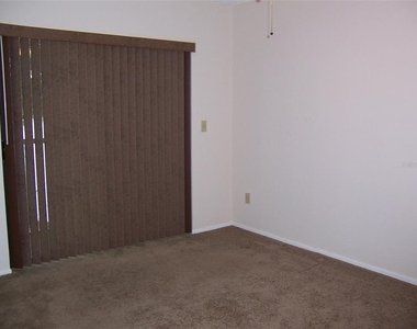 25204 Northlake Drive - Photo Thumbnail 14