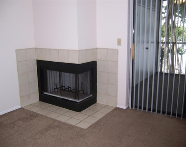 25204 Northlake Drive - Photo Thumbnail 3