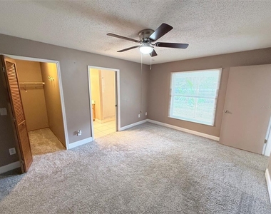 14050 Ithaca Way - Photo Thumbnail 8