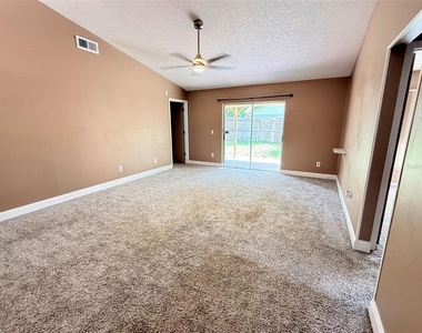14050 Ithaca Way - Photo Thumbnail 5