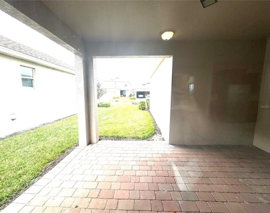 10242 Sand Cay Drive - Photo Thumbnail 9