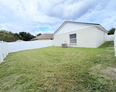 1828 Lacy Lane - Photo Thumbnail 20