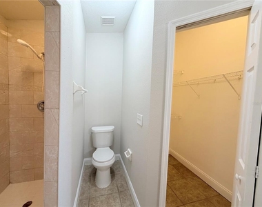 1828 Lacy Lane - Photo Thumbnail 13
