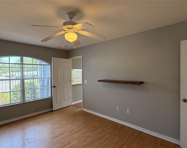 871 Orchid Drive - Photo Thumbnail 9