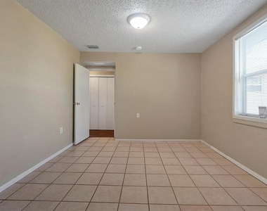 821 Wingo Street - Photo Thumbnail 17