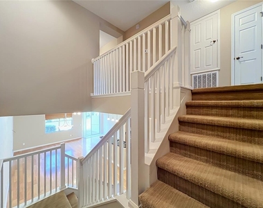 412 Penny Royal Place - Photo Thumbnail 30