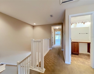 412 Penny Royal Place - Photo Thumbnail 31