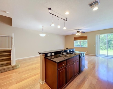 412 Penny Royal Place - Photo Thumbnail 22