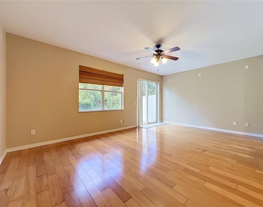 412 Penny Royal Place - Photo Thumbnail 17