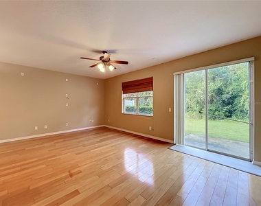 412 Penny Royal Place - Photo Thumbnail 26