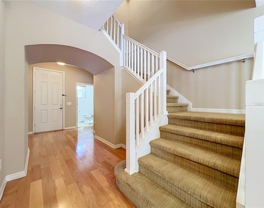 412 Penny Royal Place - Photo Thumbnail 14