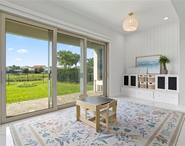 8204 Topsail Place - Photo Thumbnail 20