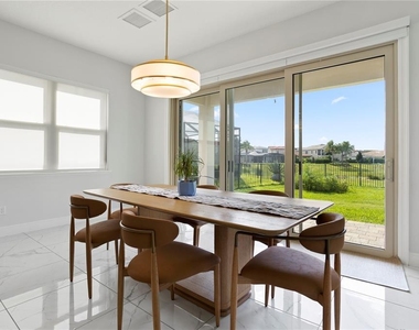 8204 Topsail Place - Photo Thumbnail 14