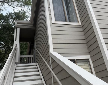 549 Sun Ridge Place - Photo Thumbnail 27