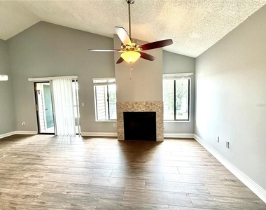 549 Sun Ridge Place - Photo Thumbnail 1