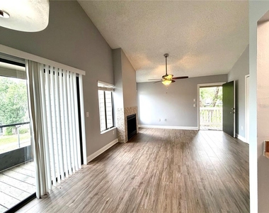 549 Sun Ridge Place - Photo Thumbnail 9