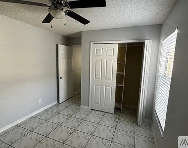 9104 Lake Lotta Circle - Photo Thumbnail 11