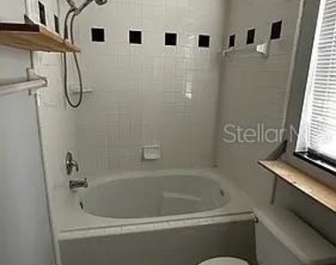 9104 Lake Lotta Circle - Photo Thumbnail 8
