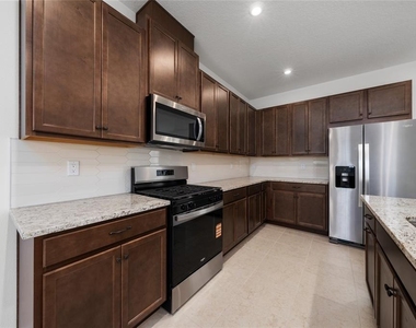 2420 Celebration Boulevard - Photo Thumbnail 6
