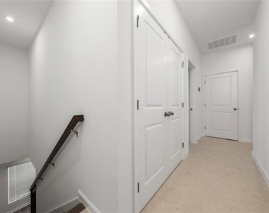 2420 Celebration Boulevard - Photo Thumbnail 12