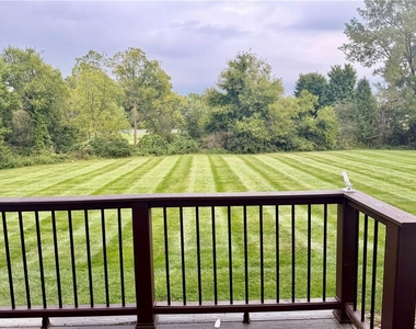 7813 Cross Creek Circle - Photo Thumbnail 34