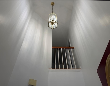 7813 Cross Creek Circle - Photo Thumbnail 2