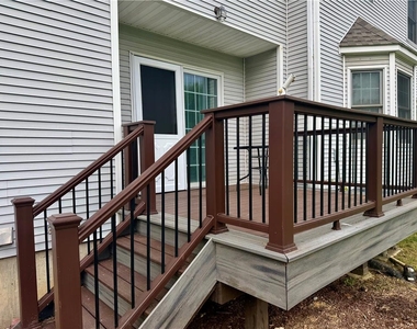 7813 Cross Creek Circle - Photo Thumbnail 33