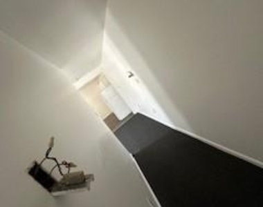 20 Water Street - Photo Thumbnail 6