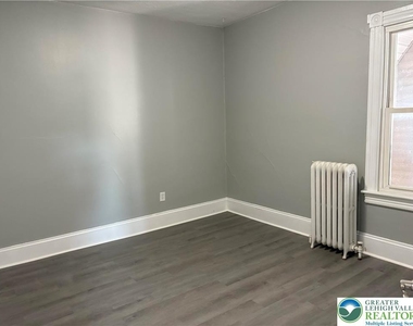 227 South Street - Photo Thumbnail 7