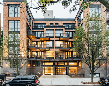987 Willoughby Ave - Photo Thumbnail 11