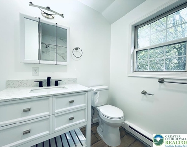 1226 Country Place Drive - Photo Thumbnail 24