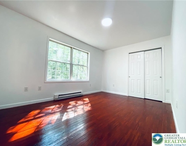 1226 Country Place Drive - Photo Thumbnail 32