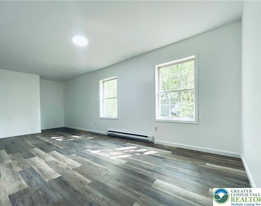1226 Country Place Drive - Photo Thumbnail 30