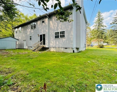 1226 Country Place Drive - Photo Thumbnail 43
