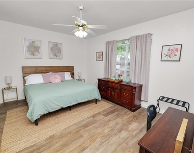 774 Grasslands Village Circle - Photo Thumbnail 19