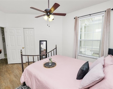 774 Grasslands Village Circle - Photo Thumbnail 28