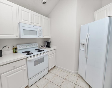 774 Grasslands Village Circle - Photo Thumbnail 13