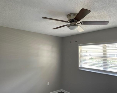 816 Lexington Street - Photo Thumbnail 5
