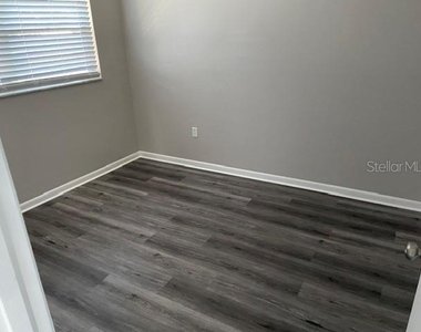 816 Lexington Street - Photo Thumbnail 8