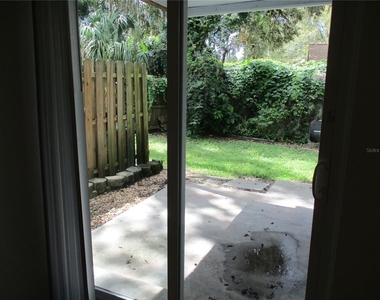 1048 Sw 6th Drive - Photo Thumbnail 16