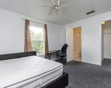 3800 Sw 20th Avenue - Photo Thumbnail 9