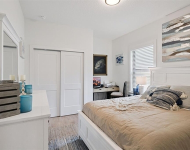 16623 Oklahoma Street - Photo Thumbnail 13