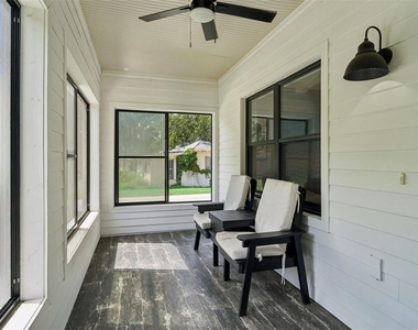 16623 Oklahoma Street - Photo Thumbnail 14