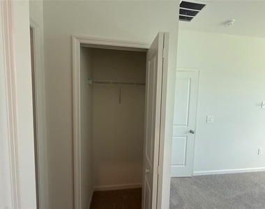 3216 Alpine Way - Photo Thumbnail 26